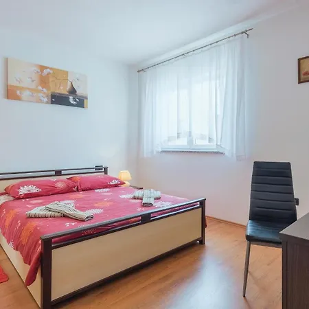 Holiday home Amazing Home In Fazana With Kitchen Fazana