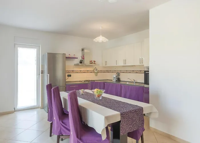 Pineta,ogranak Iii Iii Tatil Evi Fažana