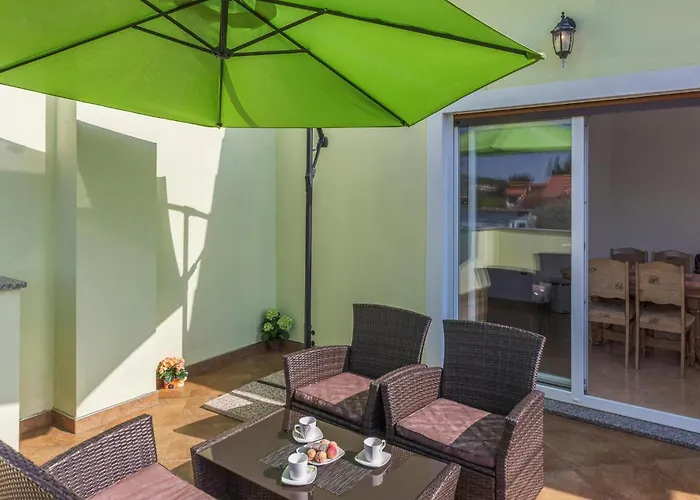 Tatil Evi Pineta,ogranak Iii Iii *