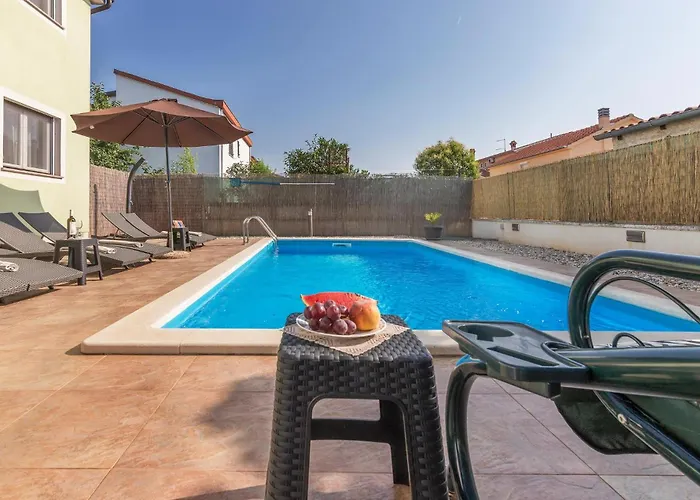 Pineta,ogranak Iii Iii * Fažana