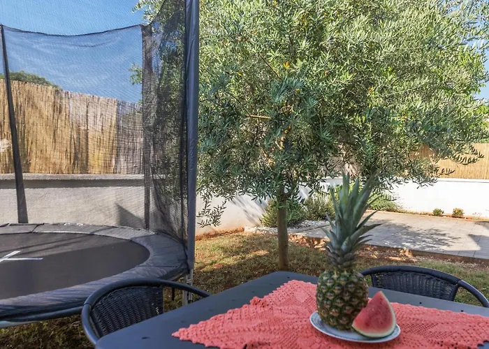 Tatil Evi Pineta,ogranak Iii Iii